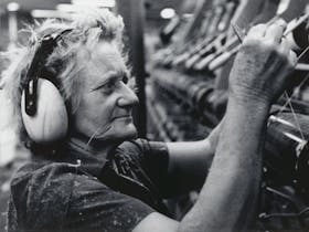 97d308556eeb8c31669d55489f5f88ea